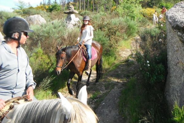 horse riding-paardrijden-passeios a cavalo-randonnée a cheval- Portugal